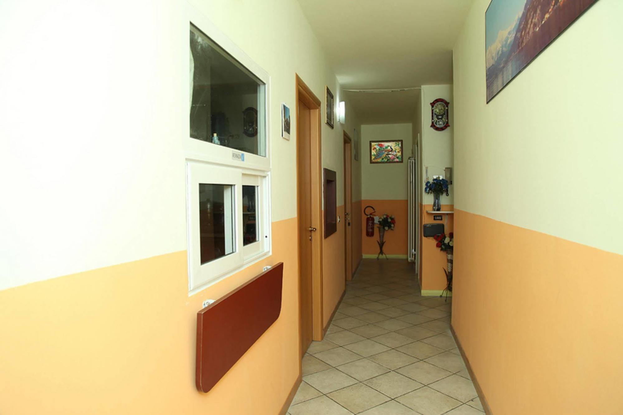Hotel Lovely House Mailand Exterior foto